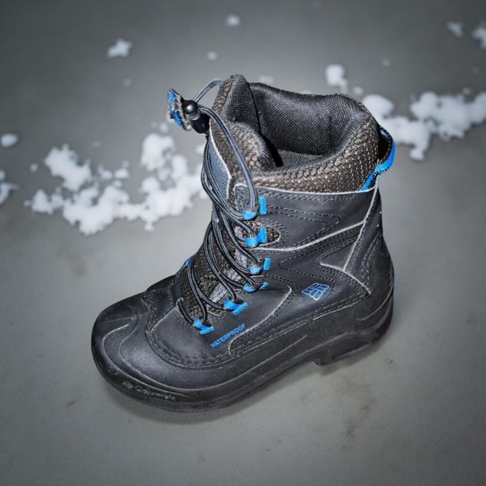 Columbia Bugaboot III 200 Grams Youth Black/Blue Winter Waterproof Boots Size 2